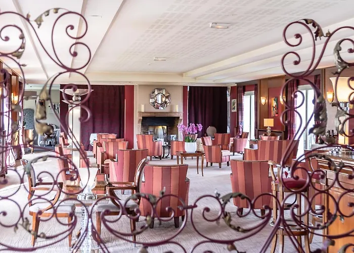 Domaine De & Hotel 4*