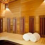 Domaine De & Hotel 4*