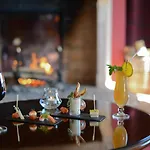 Domaine De & 4*