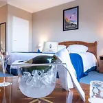 Domaine De & 4*