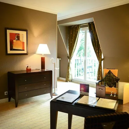 فندق Domaine De &