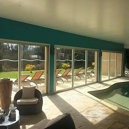 Hotel Domaine De & 4*