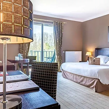 Hotel Domaine De & 4*