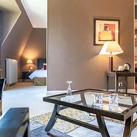 Domaine De & Hotel 4*