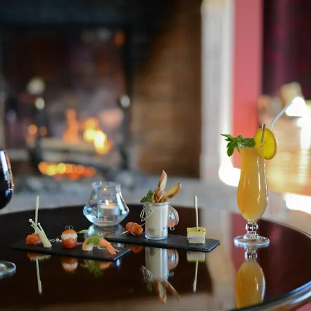 Domaine De & 4*
