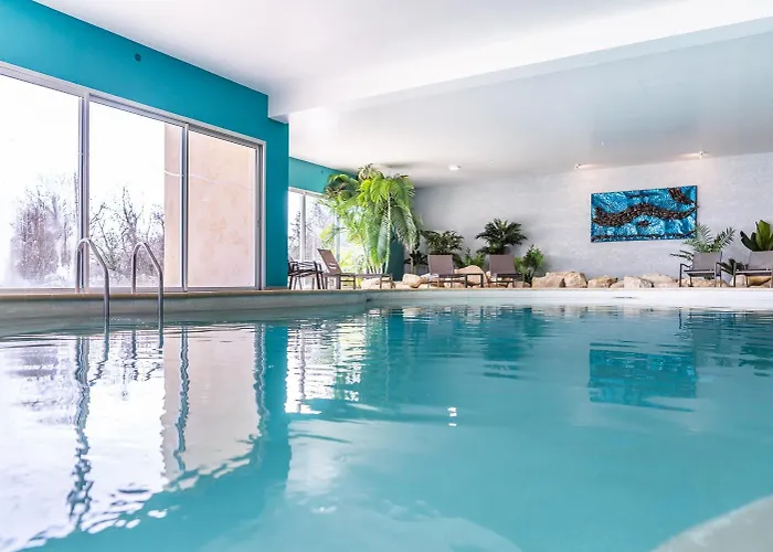 Domaine De & Hotel 4*